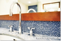 Washroom Glass Border 3